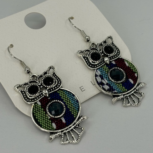 Jewelry - NEW Silver and Colorful Owl Earrings